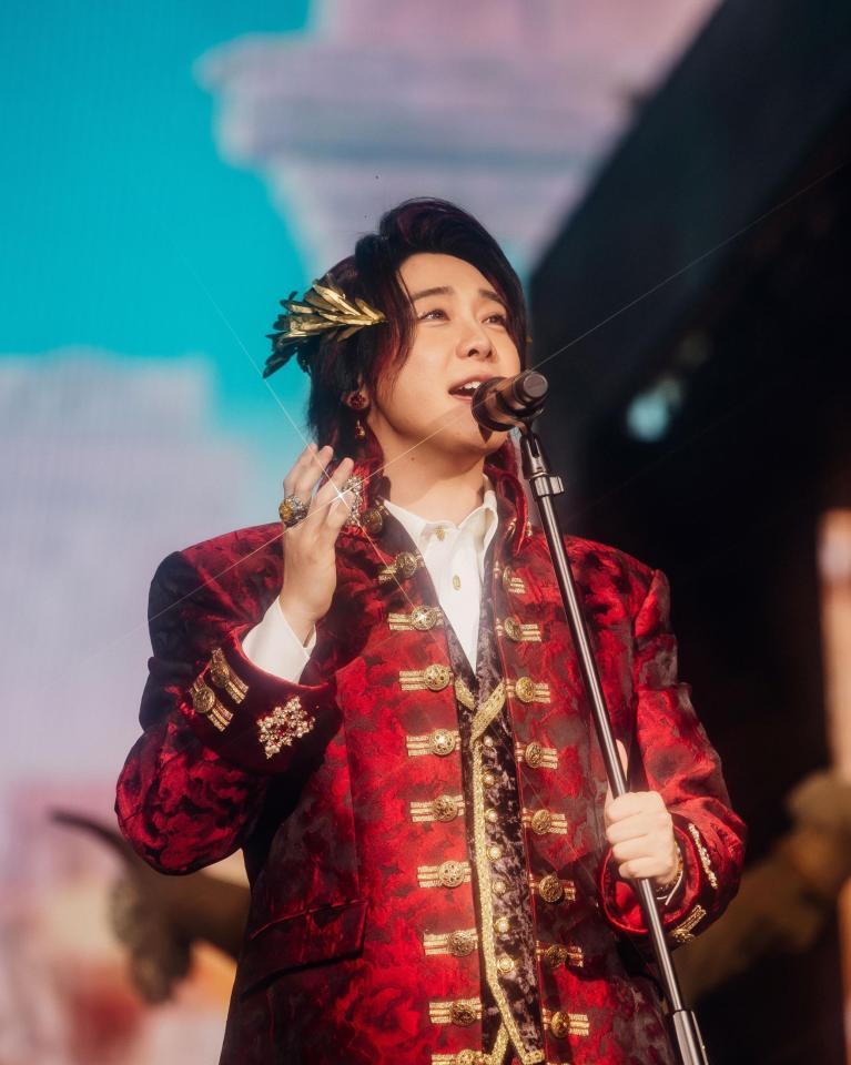 　熱唱する大森元貴（撮影・Ｊｏｒｄａｎ　Ｍｕｎｎｓ）