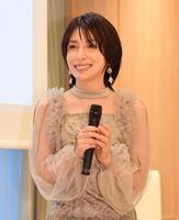 　トークセッションで笑顔の奥菜恵（撮影・開出牧）