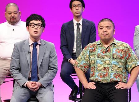 　会見に出席したセルライトスパ・肥後裕之（左）と大須賀健剛＝東京・日本テレビ（撮影・佐々木彰尚）