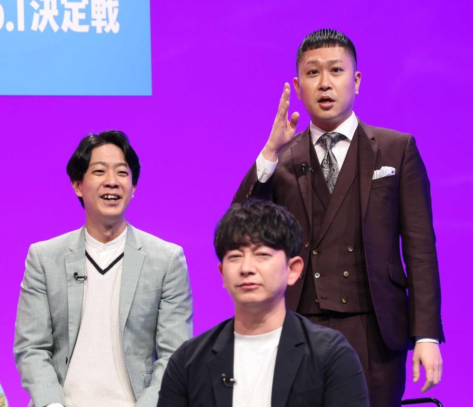 　会見に出席したドンデコルテ・小橋共作（左）と渡辺銀次（撮影・佐々木彰尚）