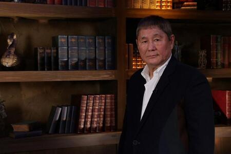 　「古代文明ミステリー　たけしの新・世界七不思議大百科　第１３巻　大エジプト博物館世界初の独占撮影スペシャル！！」でＭＣを務めるビートたけし（©テレビ東京）