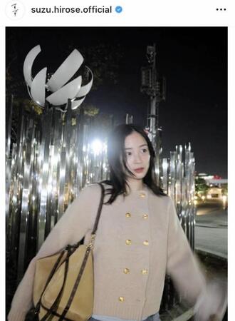 　広瀬すずのインスタグラム＠ｓｕｚｕ．ｈｉｒｏｓｅ．ｏｆｆｉｃｉａｌより