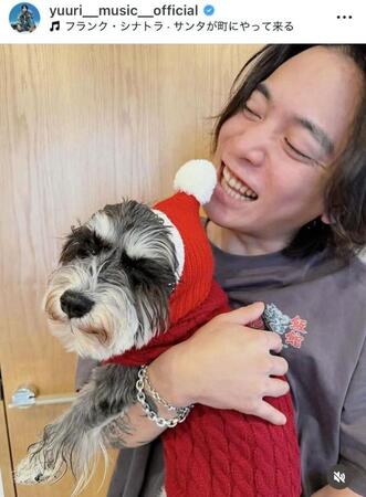 　優里のインスタグラム＠ｙｕｕｒｉ＿＿ｍｕｓｉｃ＿＿ｏｆｆｉｃｉａｌ（１２月２４日付）より