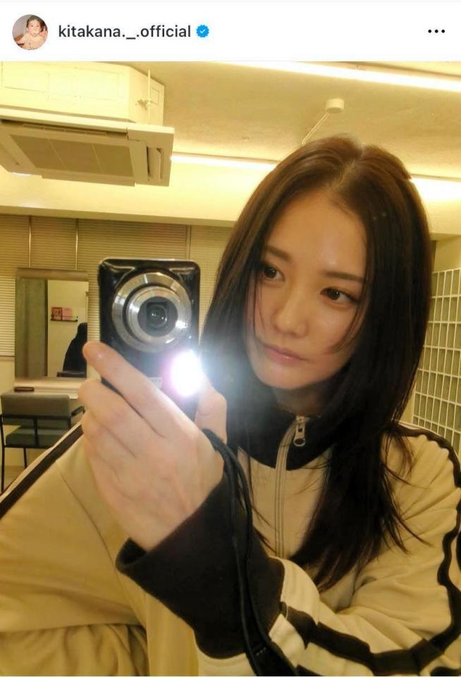 　イメージ一変のおリヨ様～♡北香那のインスタグラム＠ｋｉｔａｋａｎａ．＿．ｏｆｆｉｃｉａｌより