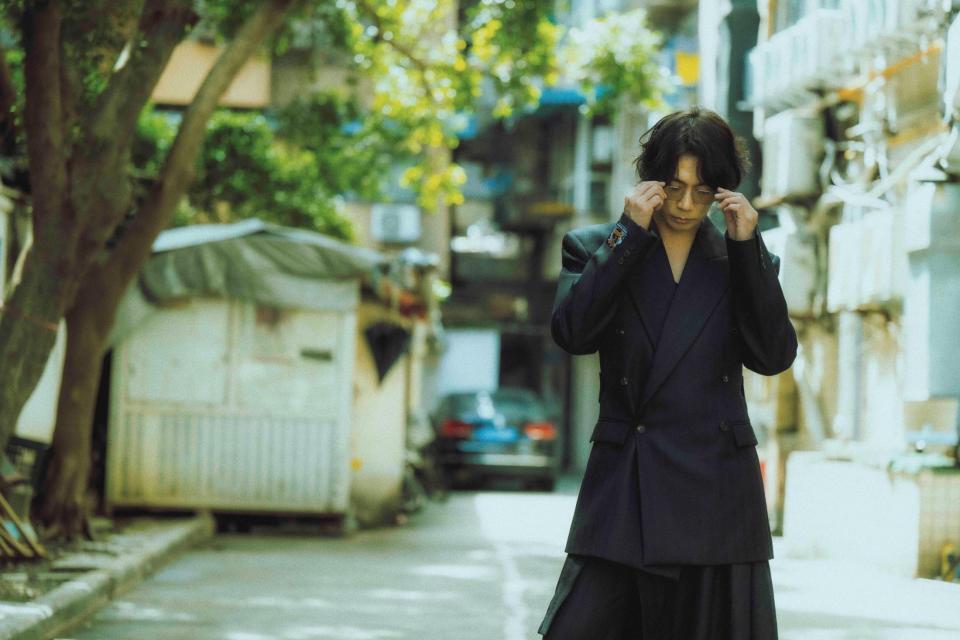 　［Ａｌｅｘａｎｄｒｏｓ］川上洋平エッセイ「次幕」（宝島社）より