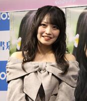 　笑顔を見せるＳＫＥ４８の入内嶋涼