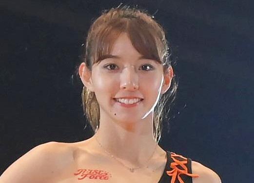 ライダー悪役女優「蹴り納め」に反響