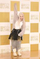 　ポーズを決めるちゃんみな（撮影・石井剣太郎）