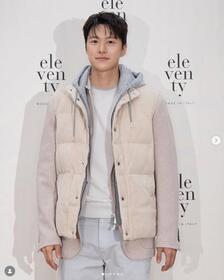 　コンミョンの公式インスタグラム＠０ｍｙｏｕｎｇ＿０５２６より