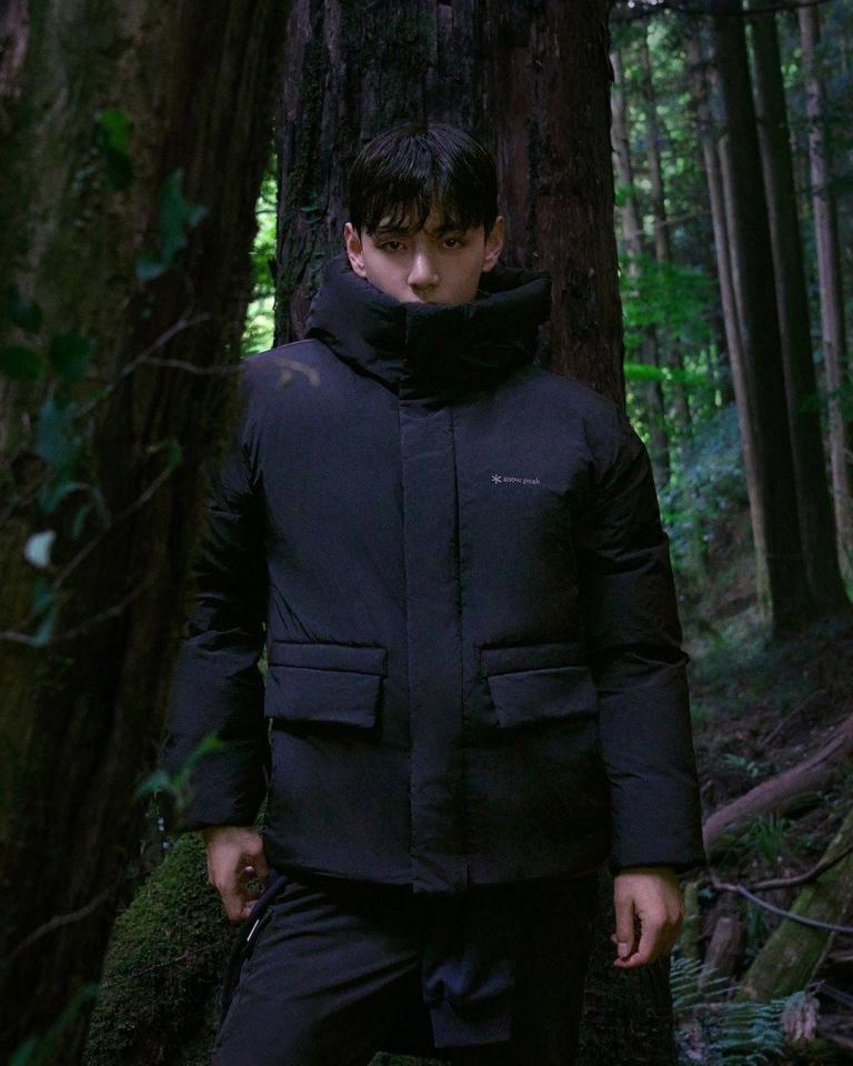 　スノーピークの公式Ｘ＠ｓｎｏｗｐｅａｋＯｕｔｄｏｏｒより　ＢＴＳのＶ