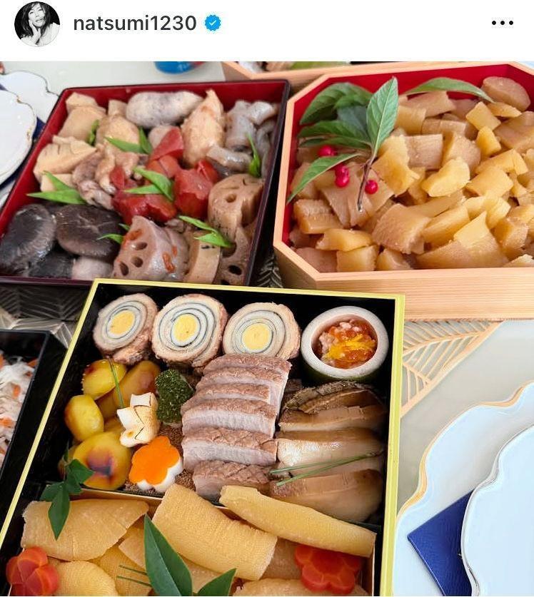さすが超豪華！小川菜摘のインスタグラム＠ｎａｔｓｕｍｉ１２３０より
