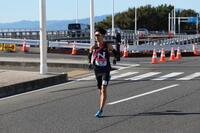 　力走する日大・山口月暉