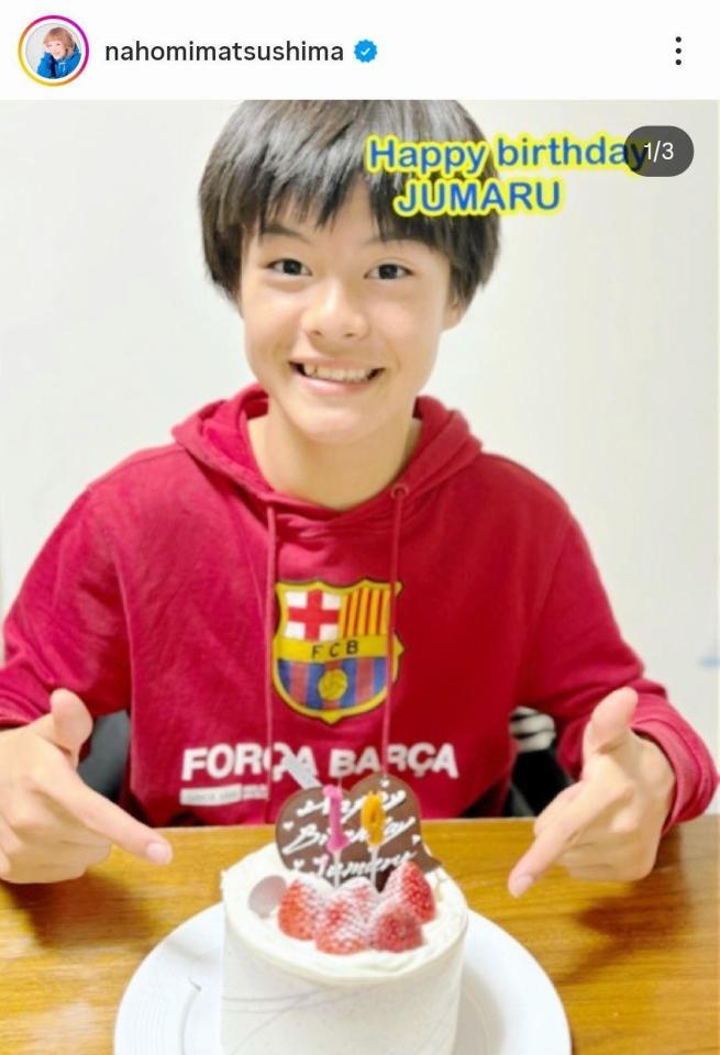 松嶋尚美のインスタグラム＠ｎａｈｏｍｉｍａｔｓｕｓｈｉｍａ（２５年１２月１４日付）より