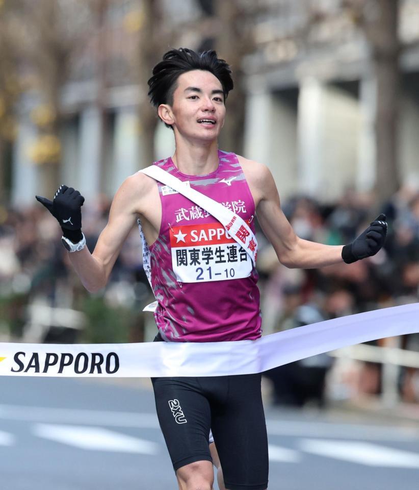 　ゴールする関東学生連合・佐野颯人（撮影・石井剣太郎）