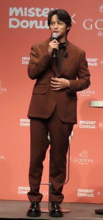 　「Ｍｉｓｔｅｒ　Ｄｏｎｕｔ×ＧＯＤＩＶＡ」新商品発表会に出席した神尾楓珠