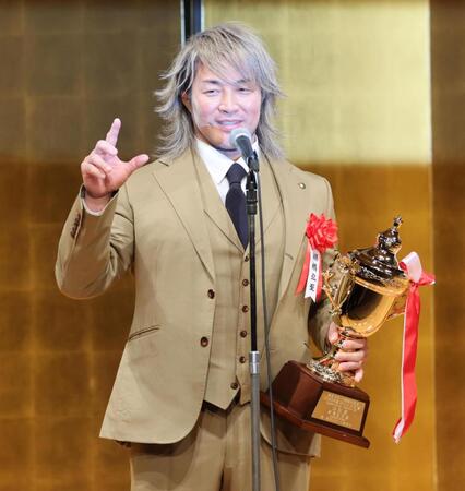 　受賞の喜びを語る新日本プロレス・棚橋弘至社長（撮影・棚橋慶太）