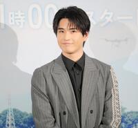 　会見に出席した中沢元紀