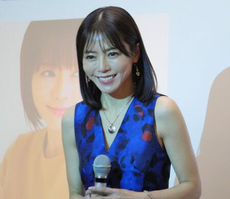 イベントに出席した釈由美子
