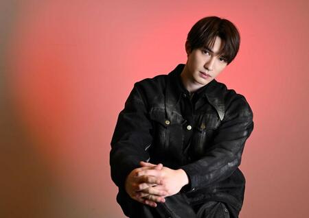 　日本テレビ系ドラマ「パンチドランク・ウーマン」で謎めいた殺人犯を演じるジェシー（撮影・伊藤笙子）