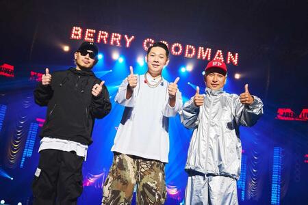 　（左から）ＨｉＤＥＸ、Ｒｏｖｅｒ、ＭＯＣＡ