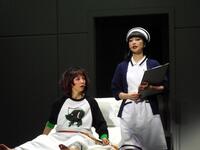 「クワイエットルームにようこそ　Ｔｈｅ　Ｍｕｓｉｃａｌ」ゲネプロに参加した（左から）咲妃みゆ、りょう