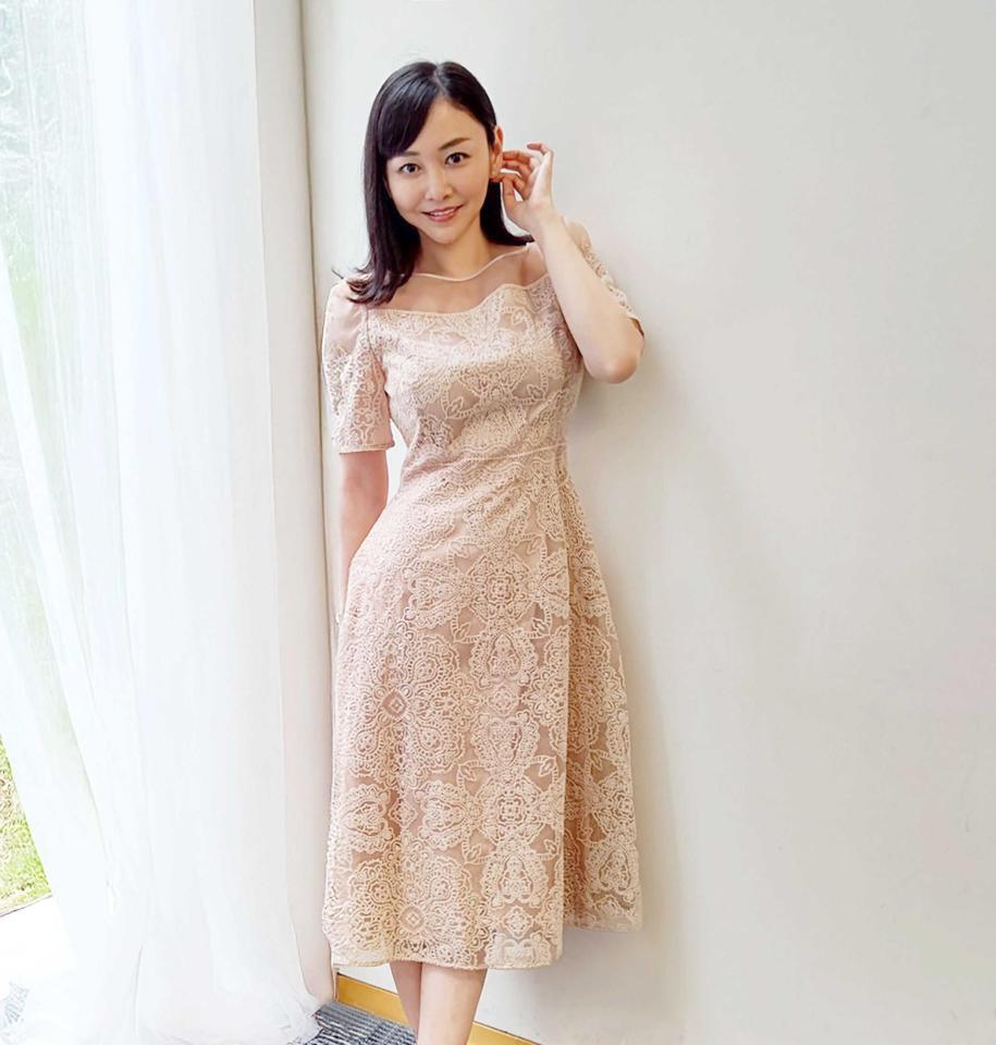 　実業家として活躍する杉原杏璃