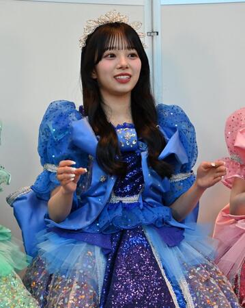 　「渋谷区はたちのつどい」にアトラクション出演したＣＵＴＩＥ　ＳＴＲＥＥＴ・増田彩乃（撮影・持木克友）