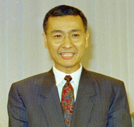 　「ニュースステーション」１０周年記念パーティーで笑顔を見せる久米宏さん＝１９９５年９月