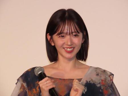 「ただいまって言える場所」で映画単独初主演を果たした鈴木愛理