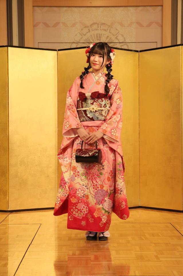 　振り袖姿のＳＫＥ４８・河村優愛©２０２６　Ｚｅｓｔ，Ｉｎｃ．／衣装協力：株式会社清水屋