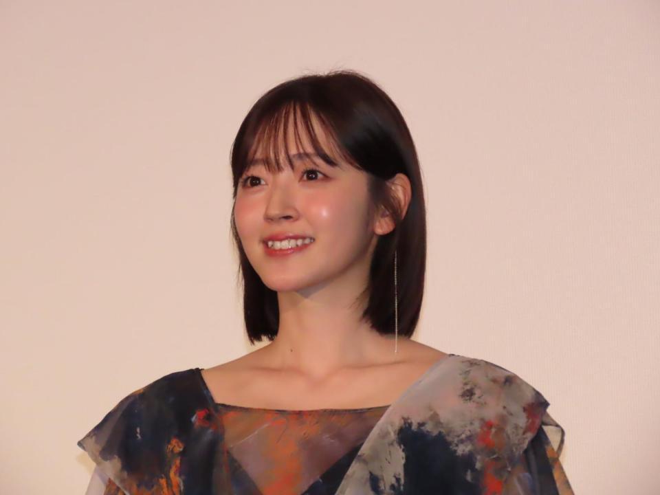 映画「ただいまって言える場所」に初主演した鈴木愛理