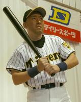 オリックス時代の清原和博氏のモノマネで笑いを誘うリトル清原＝２００８年