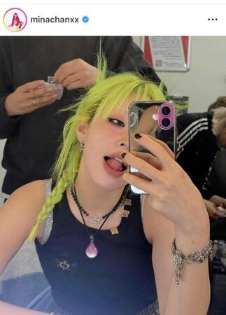 ちゃんみなのインスタグラム＠ｍｉｎａｃｈａｎｘｘより 