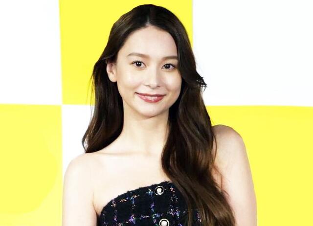 Ｎｉｋｉ露天風呂姿がなんたる小顔感