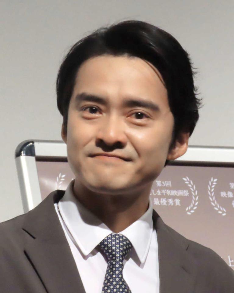 死去した撮影カメラマンを思い涙する木ノ本嶺浩