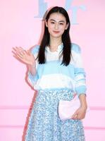 「ディオール　アディクト　キャンディ　ショップ」プレビューに登場した八木莉可子（撮影・伊藤笙子）