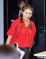 「ＲＯＯＴＳ６６　－ＮＥＷ　ＢＥＧＩＮＮＩＮＧ　６０－」記者会見に登場した小泉今日子（撮影・伊藤笙子）