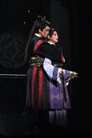 月組「雨にじむ渤海」で主演した礼華はるとヒロインの乃々れいあ