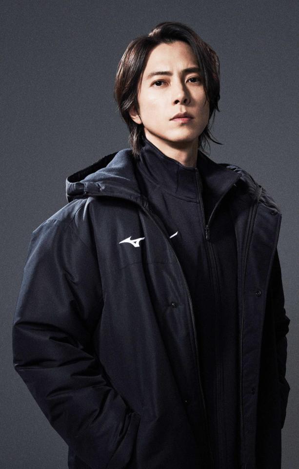 　陸上競技部監督役を務める山下智久