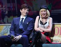 熱演する城田優（左）と星風まどか＝東京・東急シアターオーブ（撮影・佐々木彰尚）