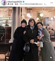 左から西田尚美、清水美砂、石田ひかり。石田のインスタグラム＠ｈｉｋａｒｉｎｇｏ０５２５（１月２２日付）より