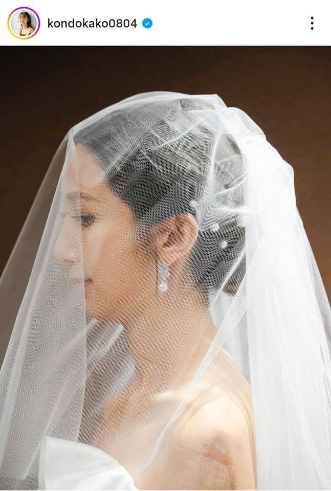 昨年、挙式したことを報告した１月１８日付の近藤夏子アナのインスタグラム＠ｋｏｎｄｏｋａｋｏ０８０４より