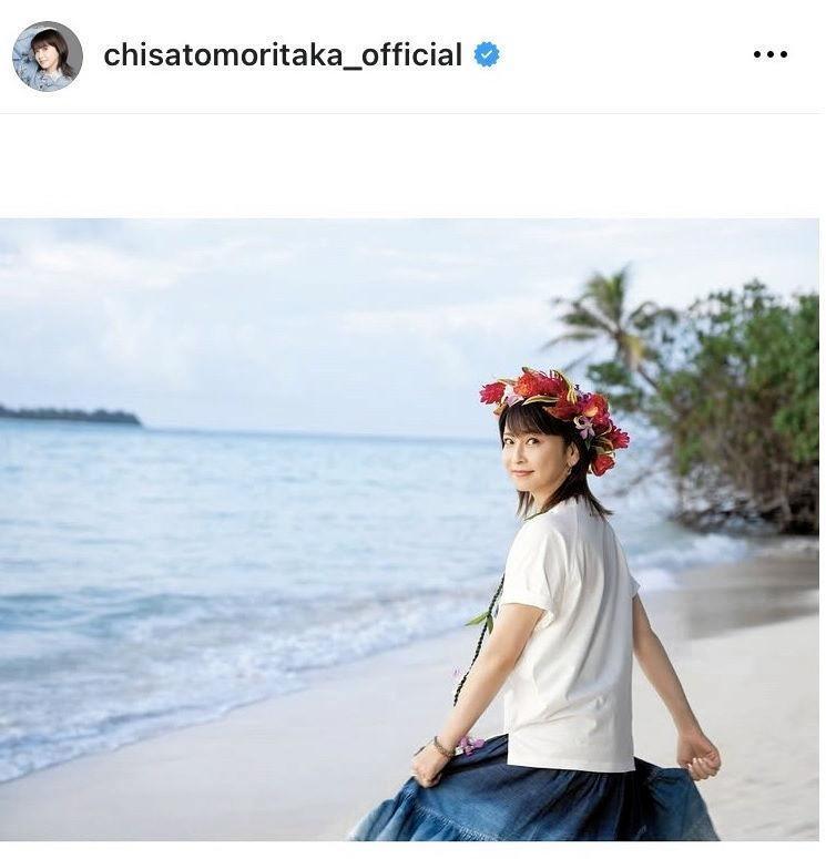 森高千里のインスタグラム（ｃｈｉｓａｔｏｍｏｒｉｔａｋａ＿ｏｆｆｉｃｉａｌ）より