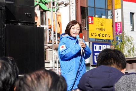 第一声をあげた日本保守党・有本香氏（撮影・高石航平）