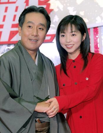 中村勘九郎さん（左）と久保純子アナウンサー