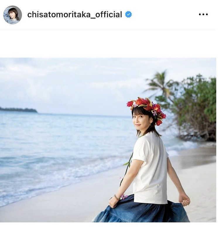 森高千里のインスタグラム（ｃｈｉｓａｔｏｍｏｒｉｔａｋａ＿ｏｆｆｉｃｉａｌ）から