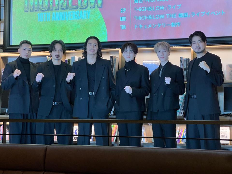 イベントに登場した（左から）ＳＷＡＹ、青柳翔、ＥＸＩＬＥ　ＡＫＩＲＡ、吉野北人、藤原樹、平沼紀久氏