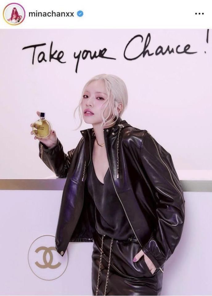 ちゃんみなのインスタグラム＠ｍｉｎａｃｈａｎｘｘ（１月２６日付）より 