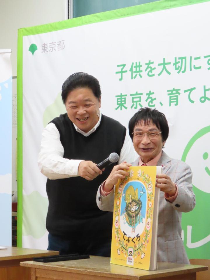 特別授業を行った（左から）伊集院光、尾木直樹氏