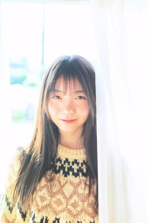 連載をスタートする稲垣来泉